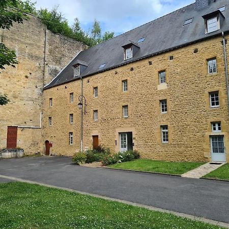 Aux Remparts Du Chateau ซีดาน ภายนอก รูปภาพ